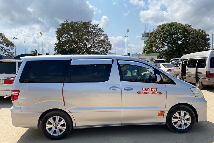 Toyota Alphard Zanzibar